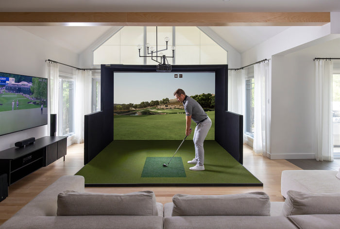 Uneekor vs Garmin: Which Golf Simulator Launch Monitor is Right for You?